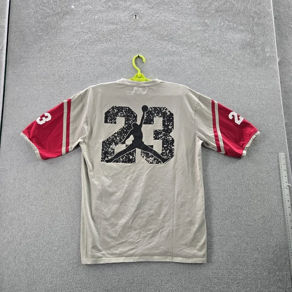Chicago Bulls Men Shirt XXL Gray Jordan 23 Logo Ringer Short Sleeve Fitted‎